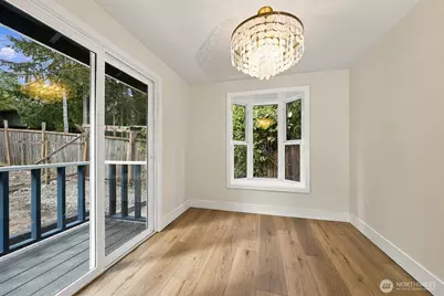 2303 NE 95th St Street, Seattle, WA 98115 - Photo 5
