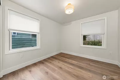2303 NE 95th St Street, Seattle, WA 98115 - Photo 11