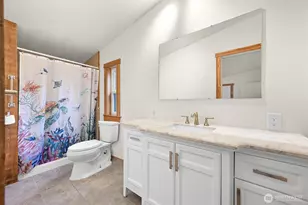 8704 Harbor Dr, Blaine, WA 98230 - Photo 13