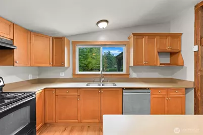 8704 Harbor Drive, Blaine, WA 98230 - Photo 9
