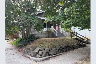 423 N 50th Street, Seattle, WA 98103 - Photo 3