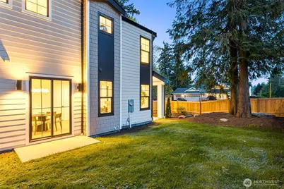 11608 NE 92nd Street, Kirkland, WA 98033 - Photo 33