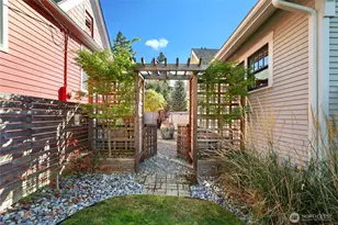 3930 S Ferdinand St, Seattle, WA 98118 - Photo 27