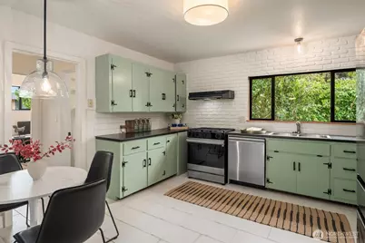 8622 22nd Avenue SW, Seattle, WA 98106 - Photo 11