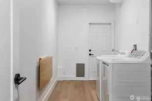20921 SE 159th St, Renton, WA 98059 - Photo 17