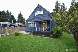 12537 19th Ave NE, Seattle, WA 98125 - Photo 3