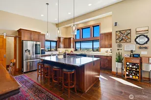 2497 E Selah Rd, Yakima, WA 98901 - Photo 7