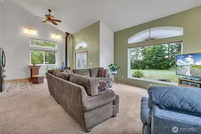 26206 244th Avenue SE, Ravensdale, WA 98051 - Photo 13