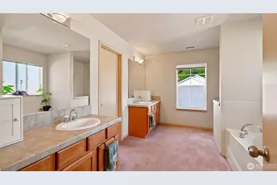 18128 168th Way SE, Renton, WA 98058 - Photo 31