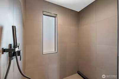 5201 S Holly Street, Seattle, WA 98118 - Photo 23