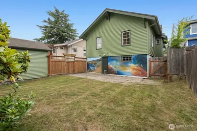 7916 Renton Avenue S, Seattle, WA 98118 - Photo 25