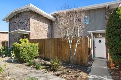 12242 SE 59th Street #123, Bellevue, WA 98006 - Photo 1