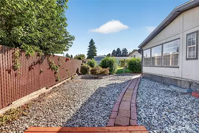 1137 Foothills Lane #19, Wenatchee, WA 98801 - Photo 7