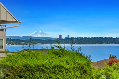 10920 80th Place NE, Kirkland, WA 98034 - Photo 5