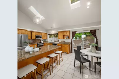 10920 80th Place NE, Kirkland, WA 98034 - Photo 17