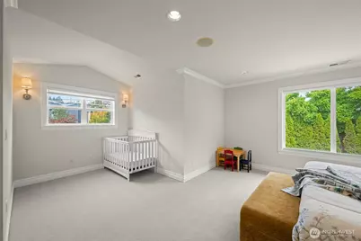 1308 100th Avenue NE, Bellevue, WA 98004 - Photo 19