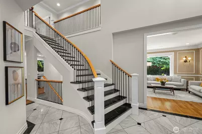 1308 100th Avenue NE, Bellevue, WA 98004 - Photo 3