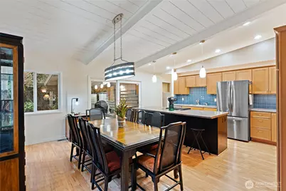 18483 47th Place NE, Lake Forest Park, WA 98155 - Photo 7