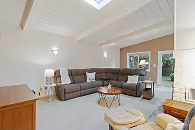 18483 47th Place NE, Lake Forest Park, WA 98155 - Photo 5