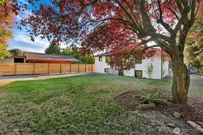 5818 S 18th Avenue S, Seattle, WA 98108 - Photo 33