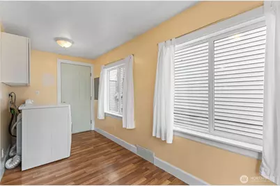 215 Milwaukee Boulevard S, Pacific, WA 98047 - Photo 13