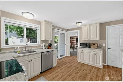 14627 57th Place W, Edmonds, WA 98026 - Photo 3
