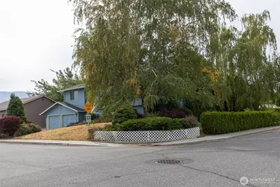 940 Grenz Street, Wenatchee, WA 98801 - Photo 25