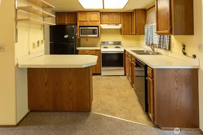 940 Grenz Street, Wenatchee, WA 98801 - Photo 11
