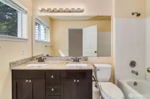 18012 NE 94th Ct, Redmond, WA 98052 - Photo 13