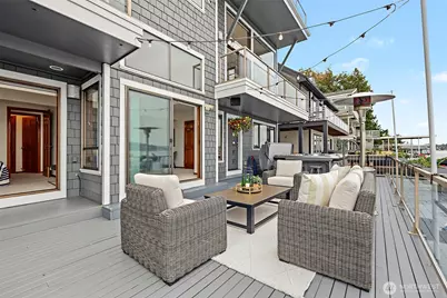 9846 Rainier Avenue S, Seattle, WA 98118 - Photo 25
