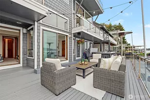 9846 Rainier Ave S, Seattle, WA 98118 - Photo 25