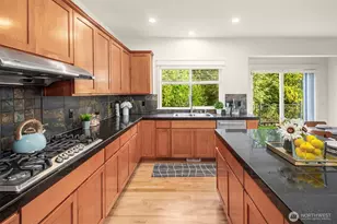 3154 NE Marquette Way, Issaquah, WA 98029 - Photo 11