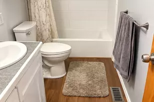 37925 SE 88T St, Snoqualmie, WA 98065 - Photo 9