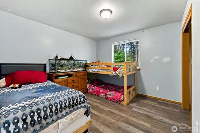 18230 Suncrest Court SE, Yelm, WA 98597 - Photo 13