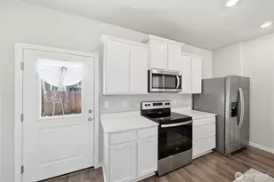 5207 E M St, Tacoma, WA 98404 - Photo 17