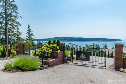 1421 Sergios View Lane, Oak Harbor, WA 98277 - Photo 3