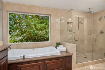 10405 NE 151st Place, Bothell, WA 98011 - Photo 23