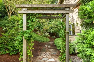 10405 NE 151st Pl, Bothell, WA 98011 - Photo 17