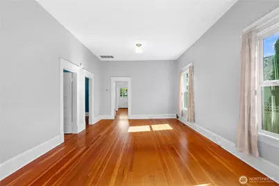 2524 Franklin Street, Bellingham, WA 98225 - Photo 9