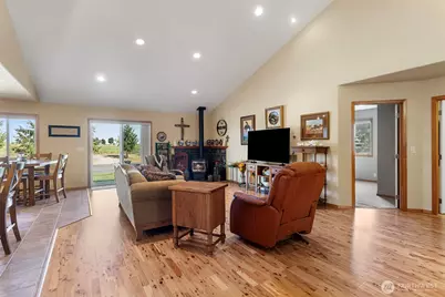 18463 Road B NE, Soap Lake, WA 98851 - Photo 11