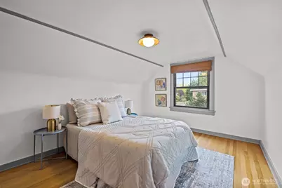 2355 45th Avenue SW, Seattle, WA 98116 - Photo 17