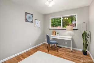 570 SE Andrews St, Issaquah, WA 98027 - Photo 13
