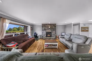 2702 W 99th St, Blaine, WA 98230 - Photo 9