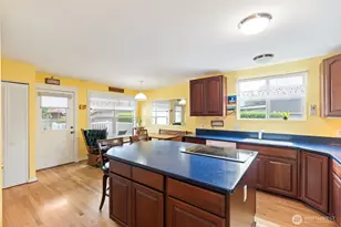 718 G St, Centralia, WA 98531 - Photo 15