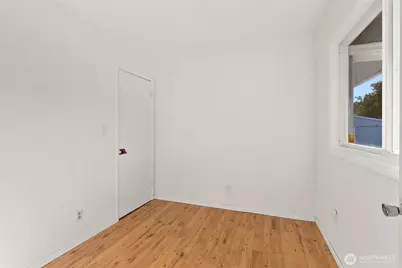 2520 Ocean Avenue, Raymond, WA 98577 - Photo 27