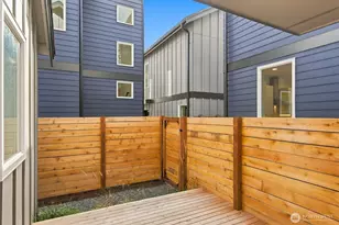 12038 Hiram Pl NE, Seattle, WA 98125 - Photo 27