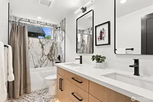 12032 Hiram Pl NE, Seattle, WA 98125 - Photo 21
