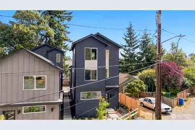 12032 Hiram Place NE, Seattle, WA 98125 - Photo 35
