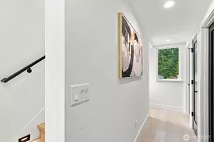 12032 Hiram Pl NE, Seattle, WA 98125 - Photo 13