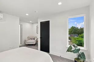 12032 Hiram Pl NE, Seattle, WA 98125 - Photo 17